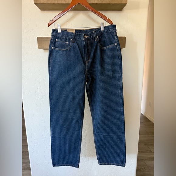 Levi's|Women’s Low Pro Relaxed Fit,Pinstriped Blue Denim Jeans•straight leg,NWT - Picture 2 of 16